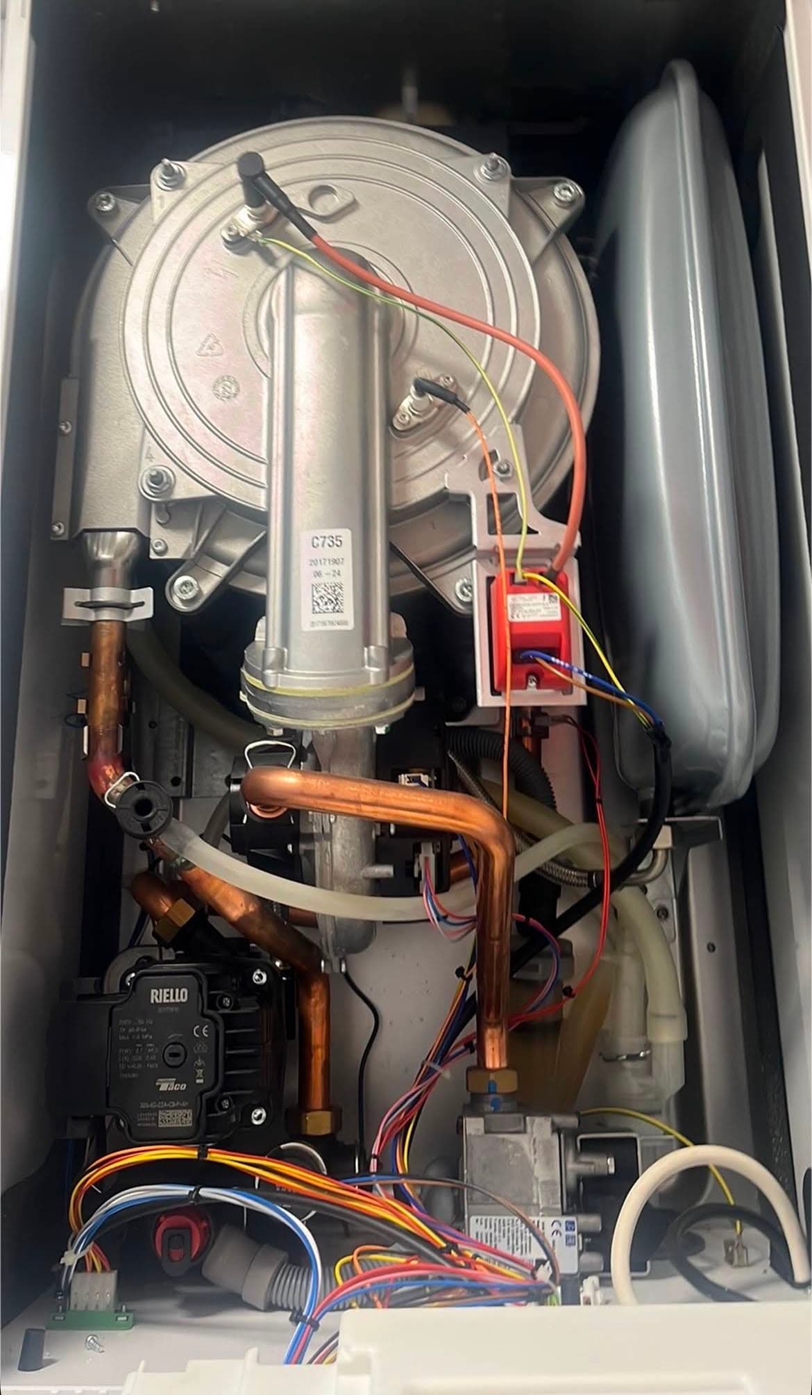 Boiler Diagnosis and Repairs from IKNOWER PLUMBER